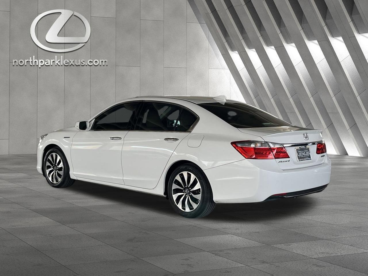 2015 Honda Accord Hybrid EX-L