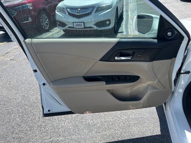 2015 Honda Accord Hybrid EX-L Worcester MA