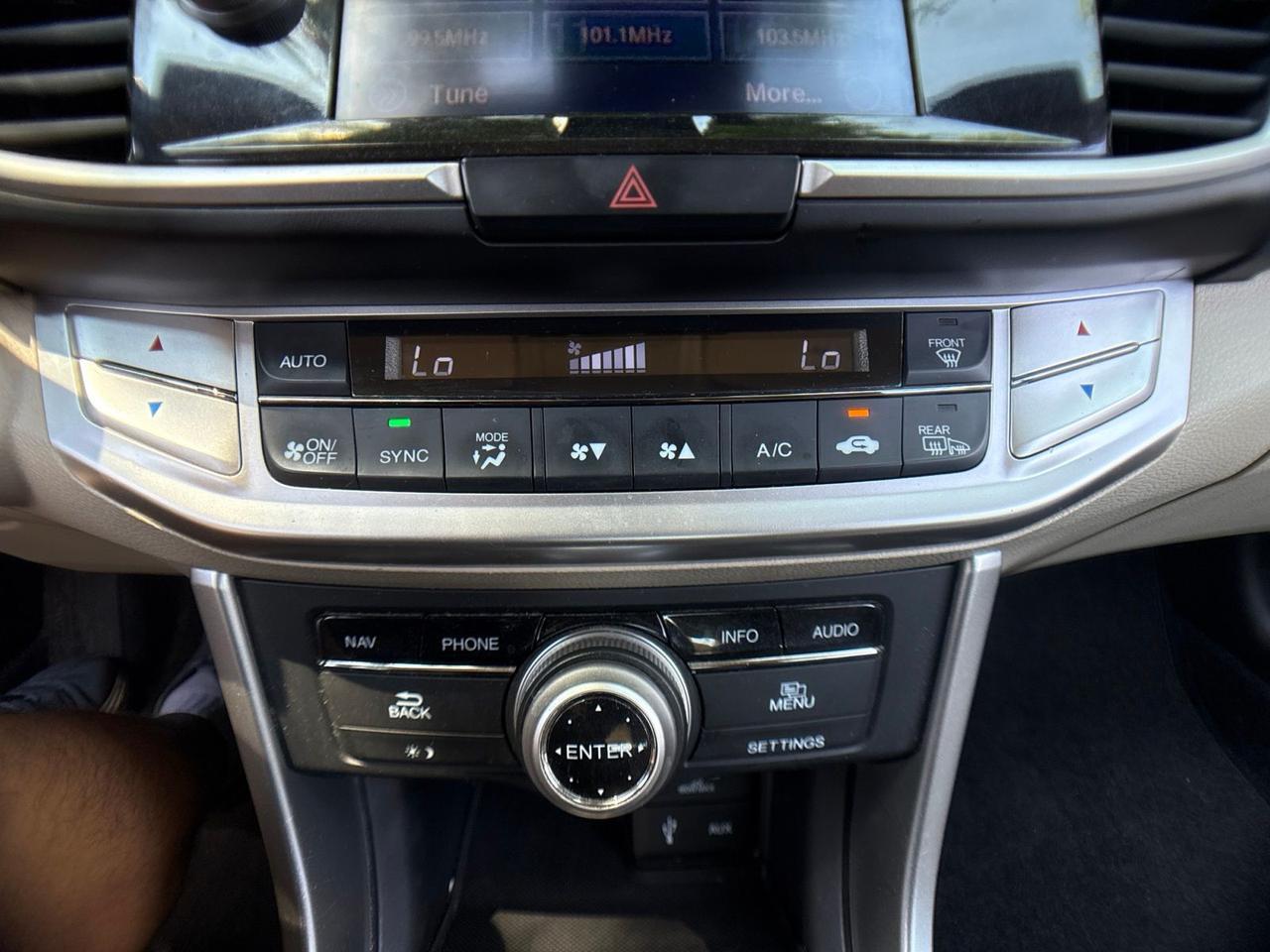 2015 Honda Accord Hybrid Touring Chantilly VA