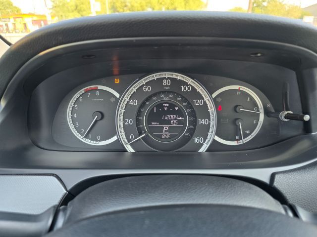 2015 Honda Accord LX photo 11