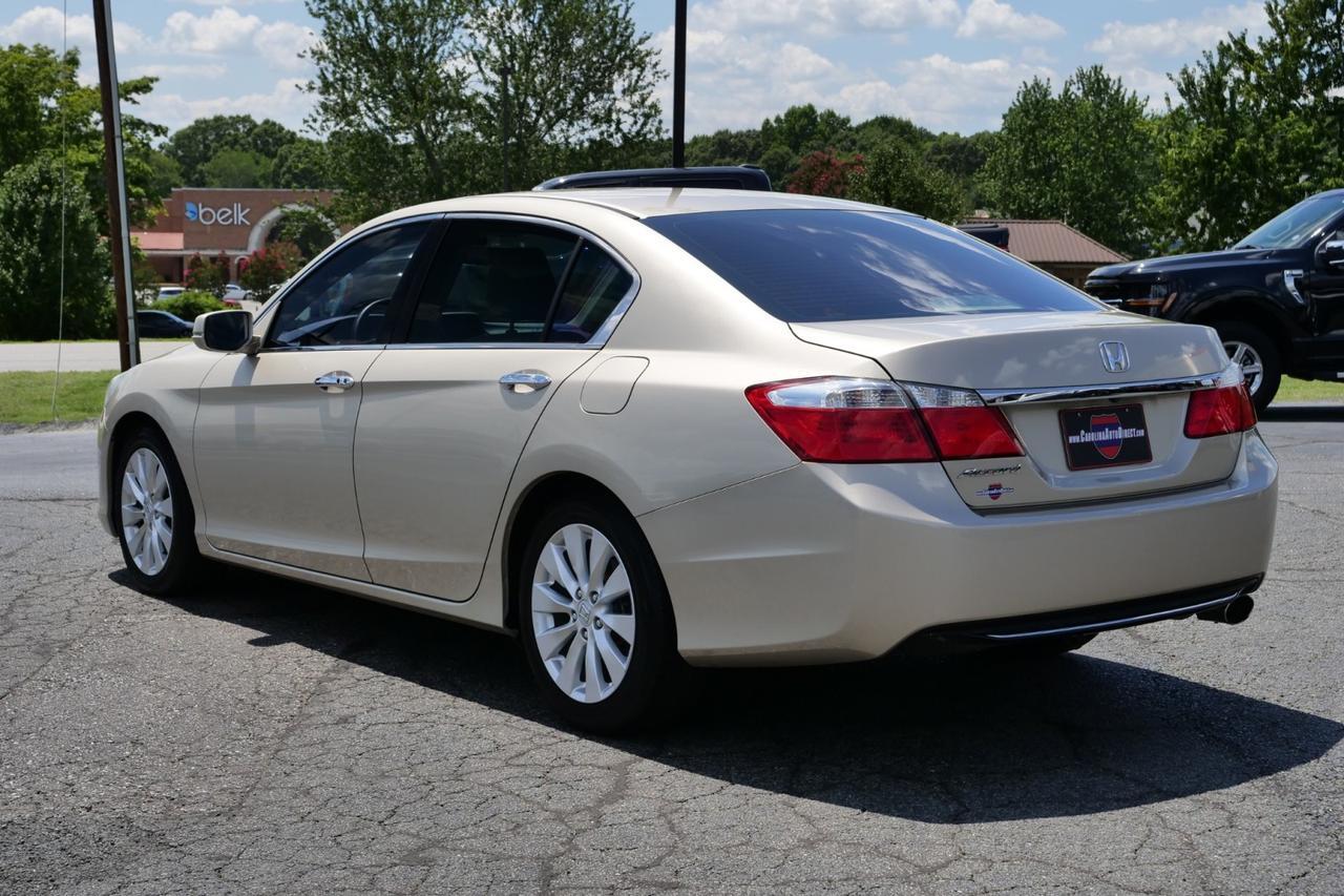 2015 Honda Accord Sedan EX / Sunroof / Remote Keyless Entry! High Point NC