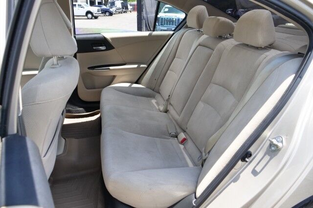 2015 Honda Accord Sedan EX / Sunroof / Remote Keyless Entry! High Point NC