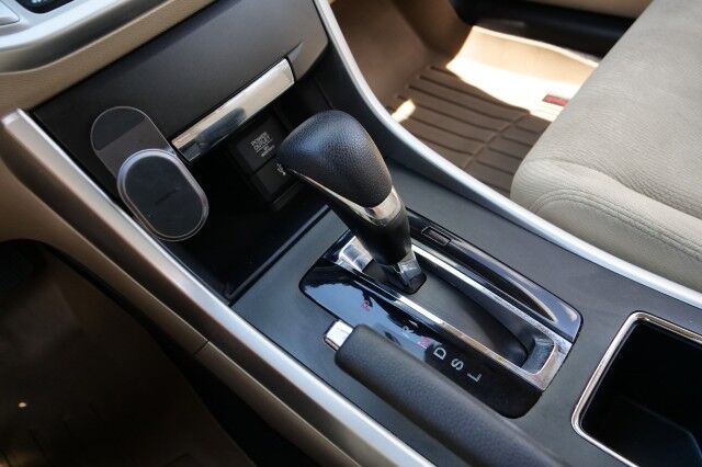 2015 Honda Accord Sedan EX / Sunroof / Remote Keyless Entry! High Point NC