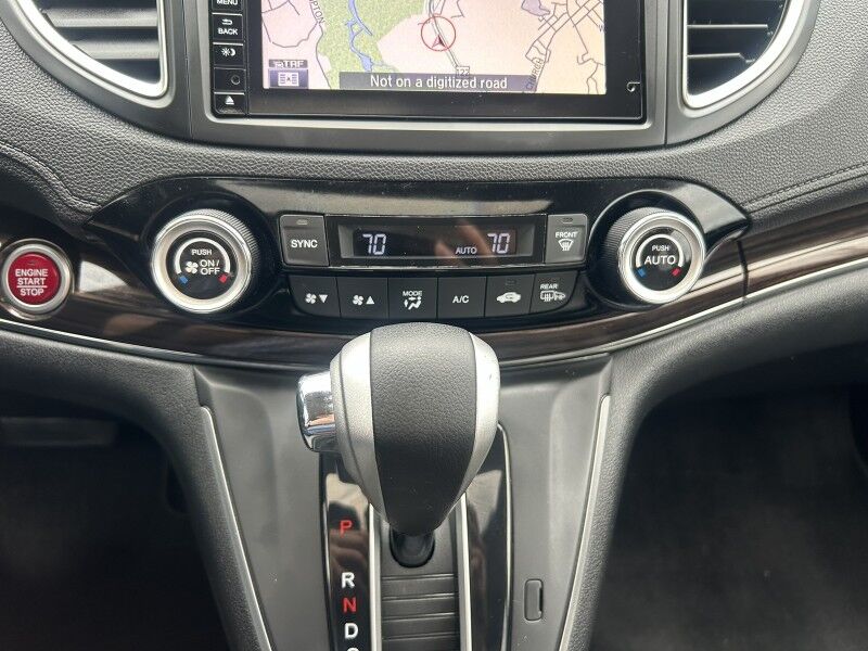 2015 Honda CR-V Touring - 1 OWNER - EXCELLENT SERVICE HISTORY Whitinsville MA