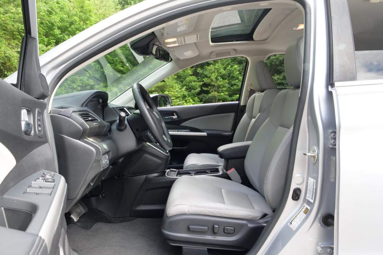2015 Honda CR-V Touring / NAV / Heated Front Seats! Lincolnton NC