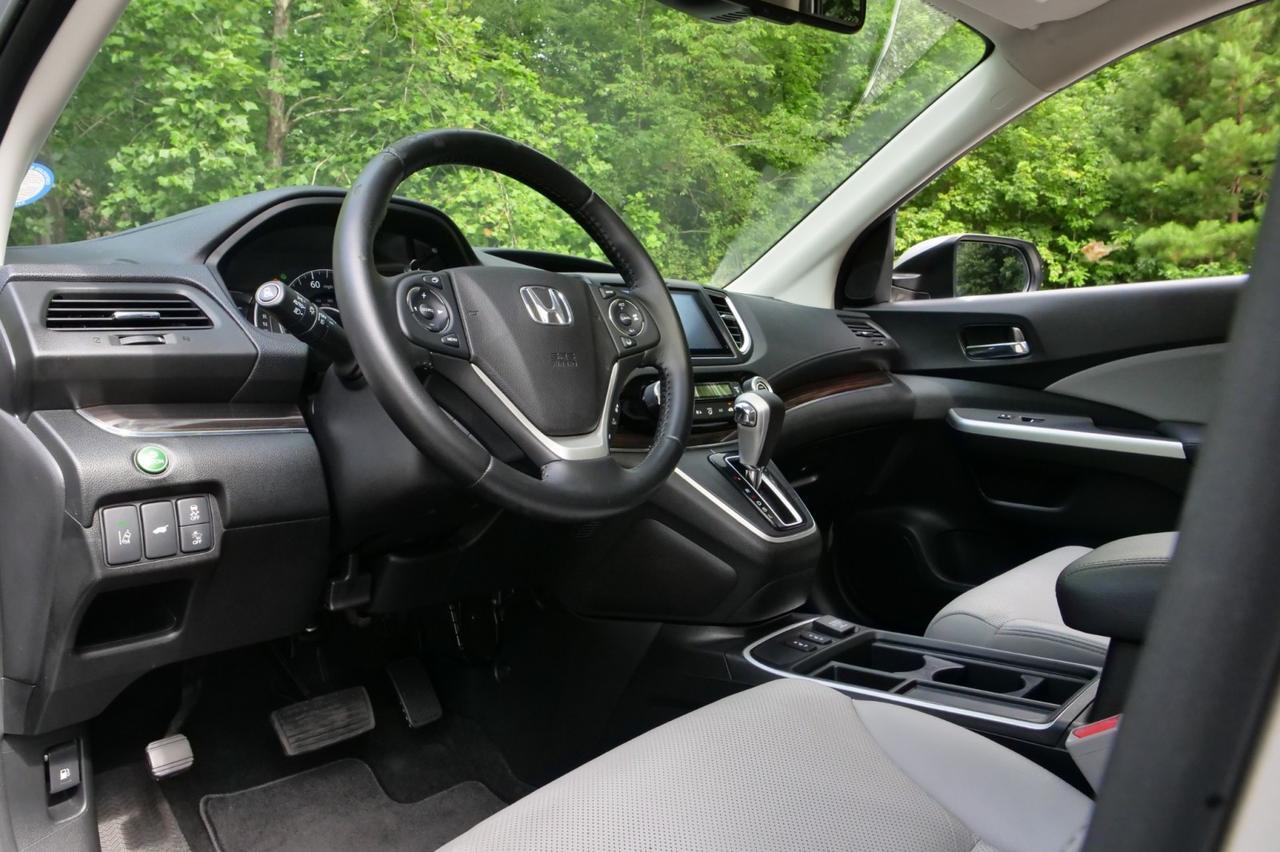 2015 Honda CR-V Touring / NAV / Heated Front Seats! Lincolnton NC