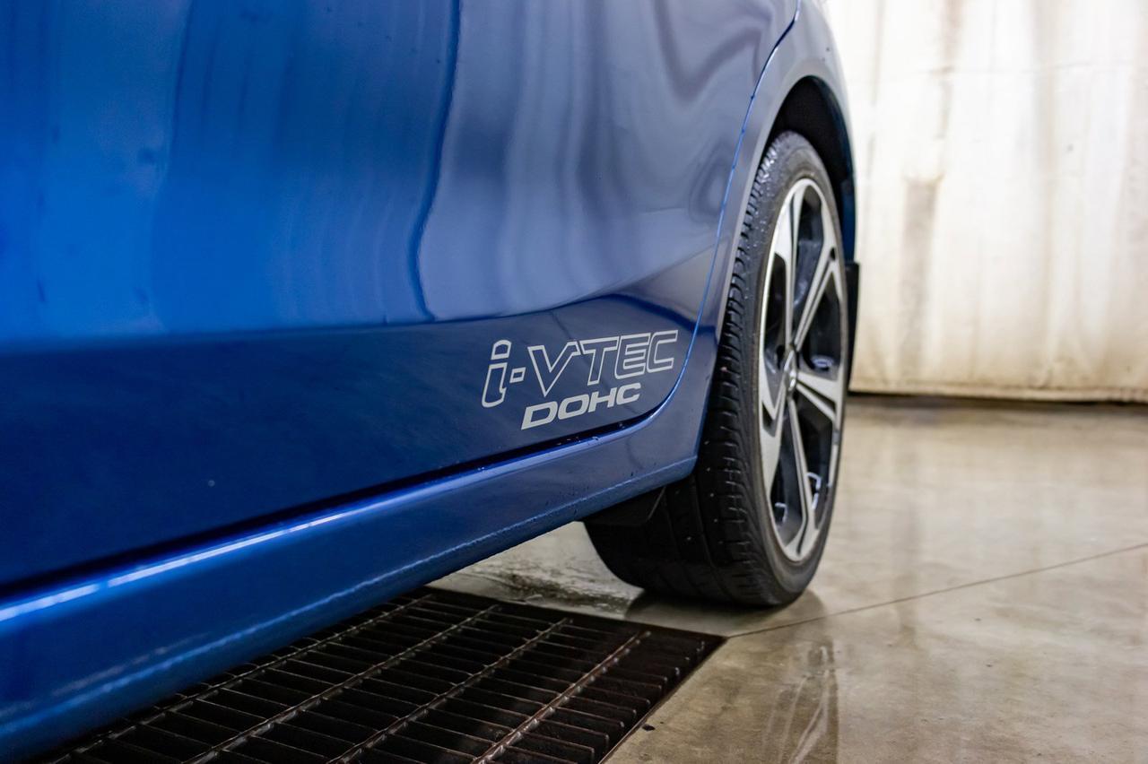 2015 Honda Civic Si Manual Nav Roof BCam Red Deer AB