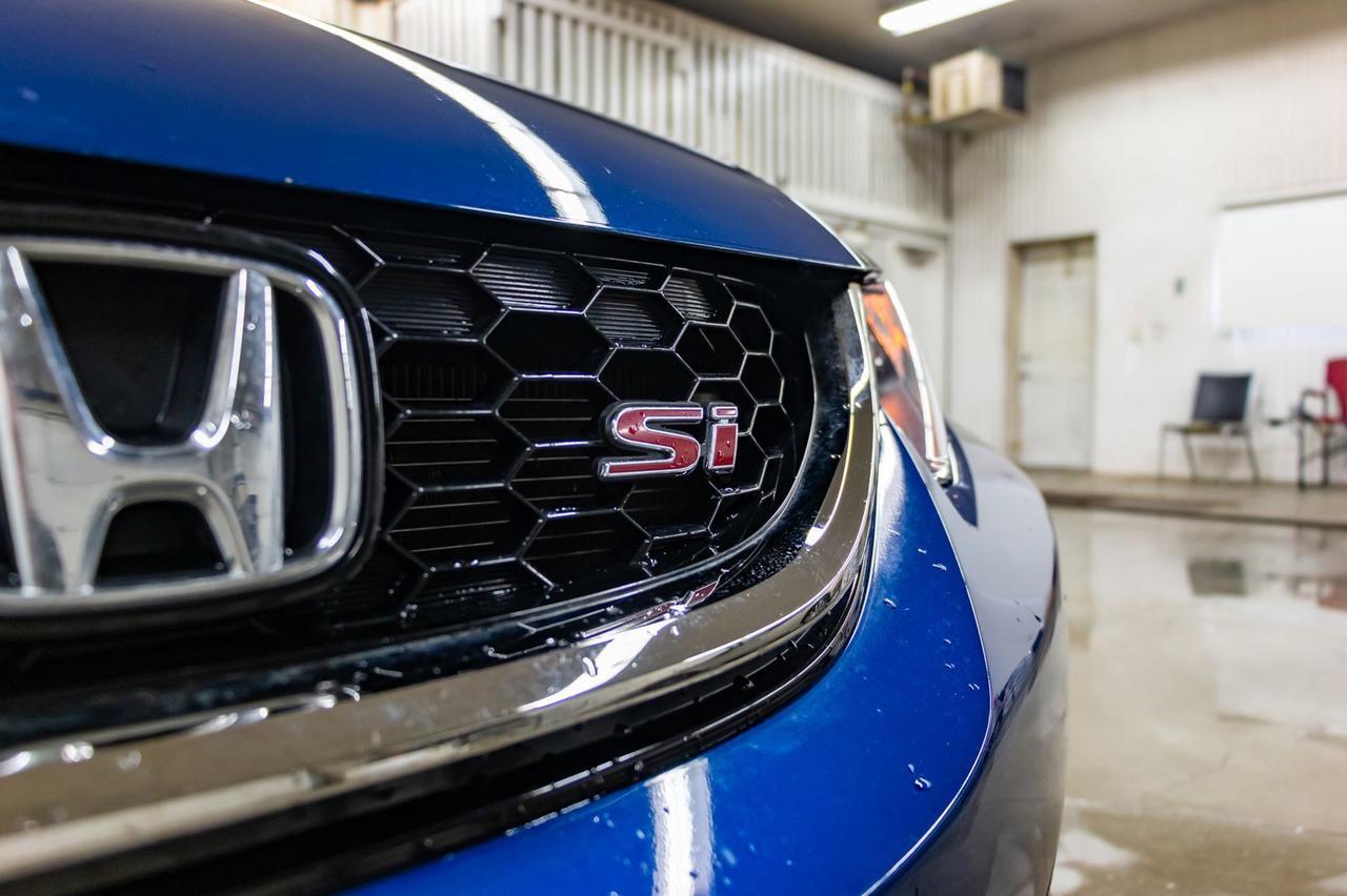 2015 Honda Civic Si Manual Nav Roof BCam Red Deer AB
