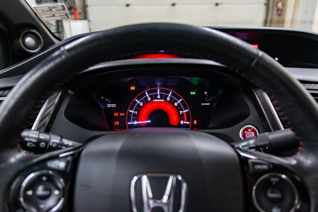 2015 Honda Civic Si Manual Nav Roof BCam Red Deer AB