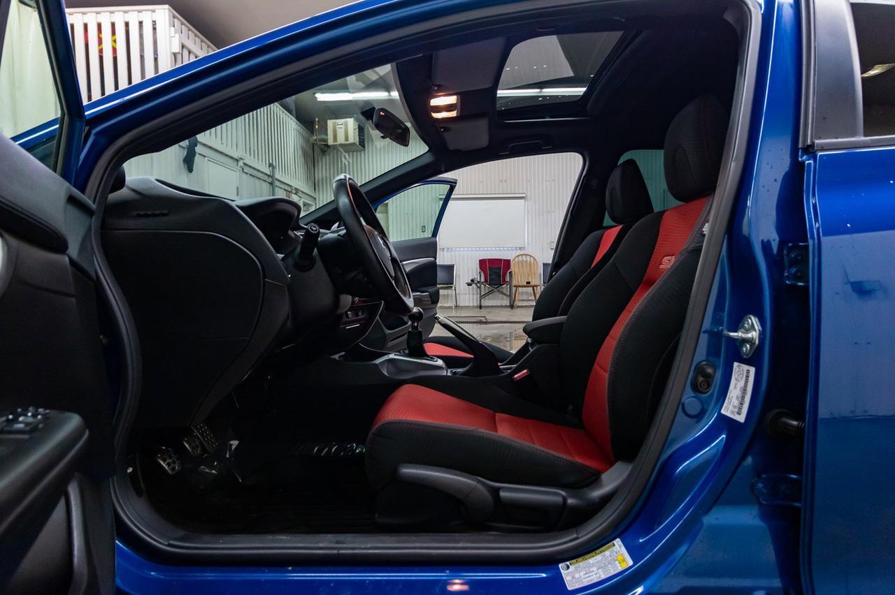 2015 Honda Civic Si Manual Nav Roof BCam Red Deer AB