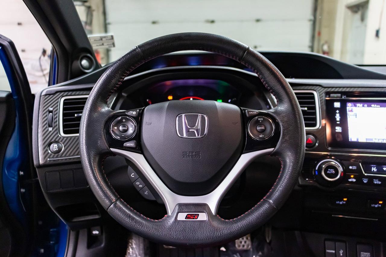 2015 Honda Civic Si Manual Nav Roof BCam Red Deer AB