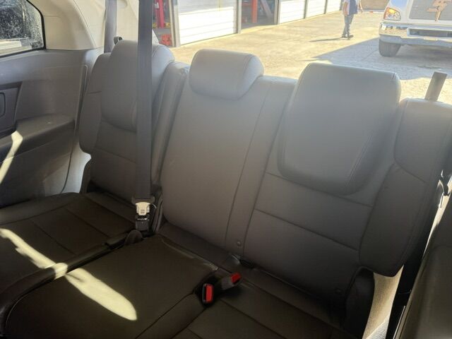 2015 Honda Odyssey EX-L - Photo 14