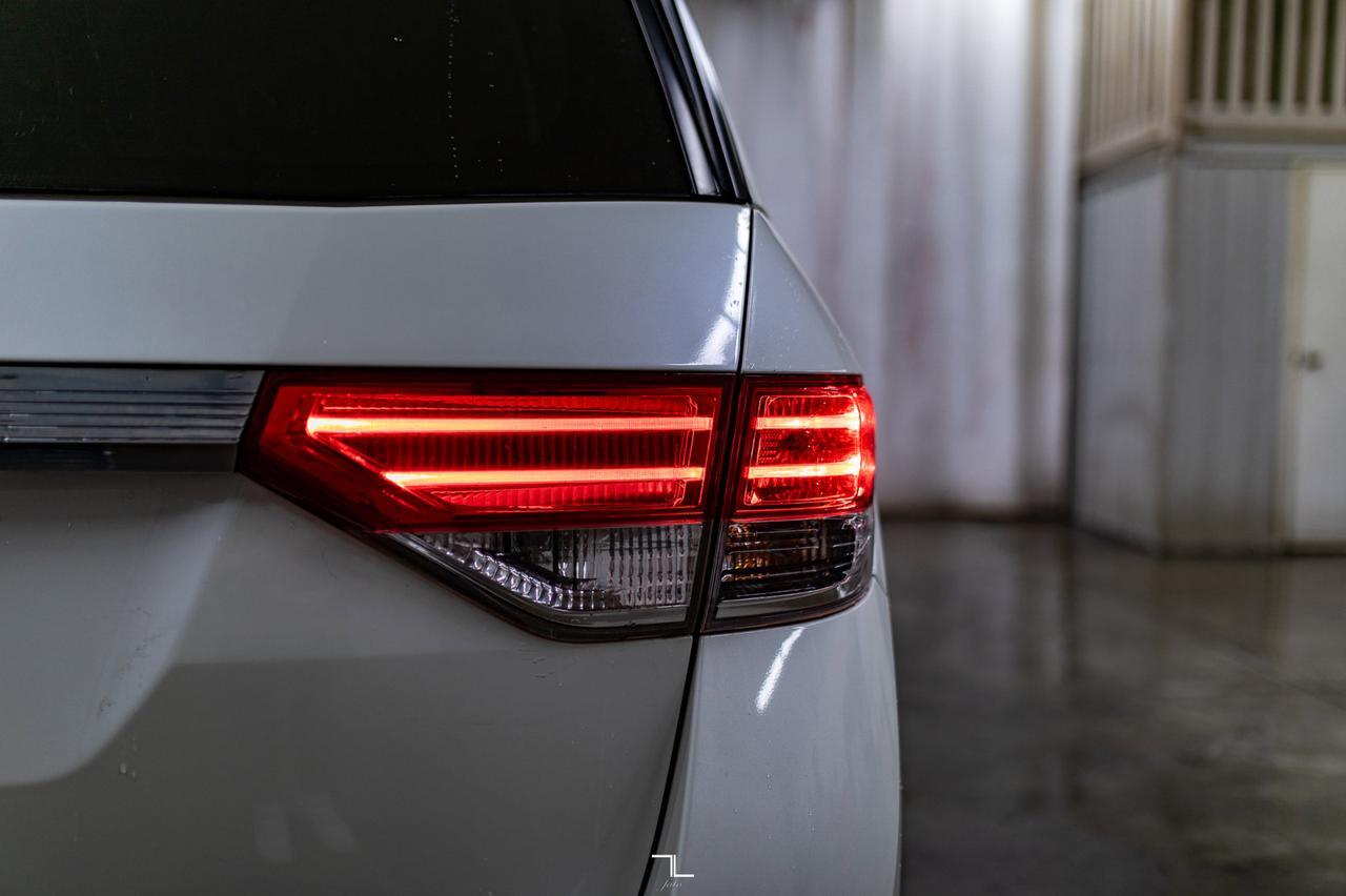 2015 Honda Odyssey EX Leather HSeat Power Doors Red Deer AB