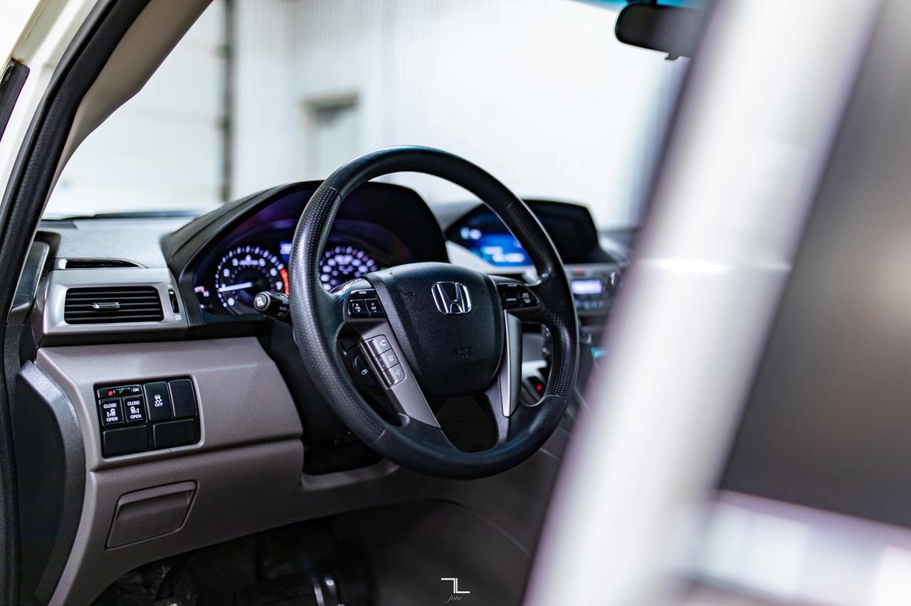 2015 Honda Odyssey EX Leather HSeat Power Doors Red Deer AB