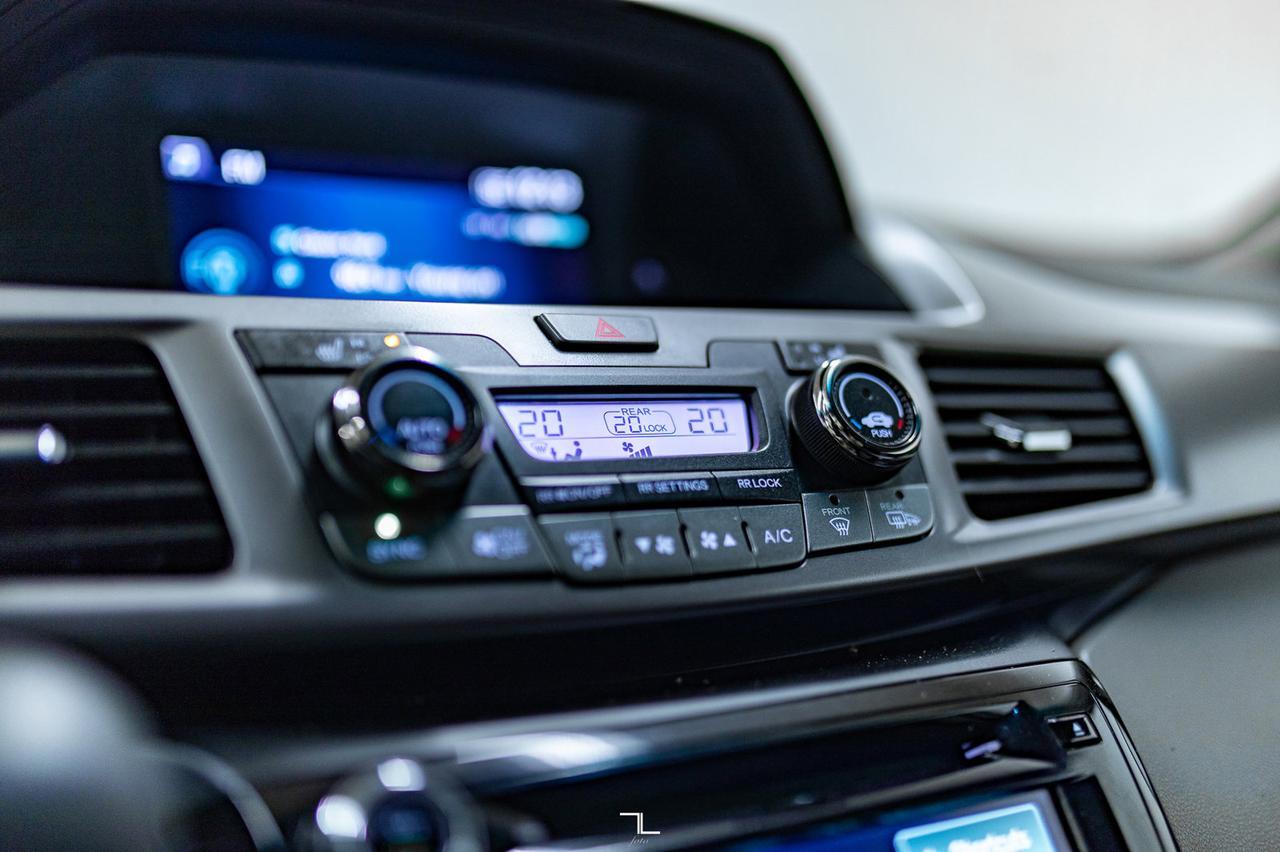 2015 Honda Odyssey EX Leather HSeat Power Doors Red Deer AB