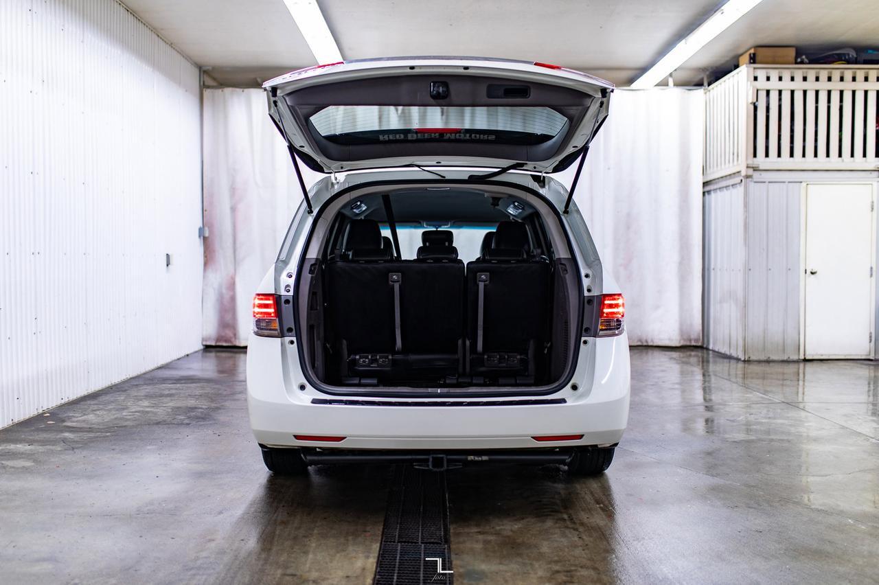 2015 Honda Odyssey EX Leather HSeat Power Doors Red Deer AB