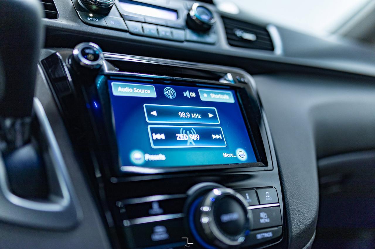 2015 Honda Odyssey EX Leather HSeat Power Doors Red Deer AB