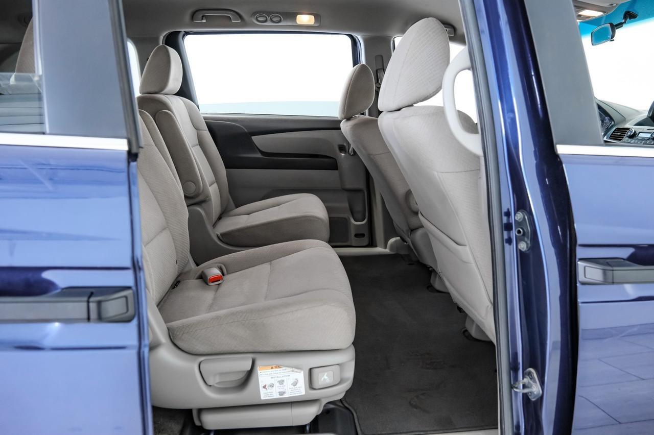 2015 Honda Odyssey LX THIRD ROW SEAT REAR CAMERA BLUETOOTH CRUISE CONTROL REMOTE KEYLESS ENTRY Carrollton TX