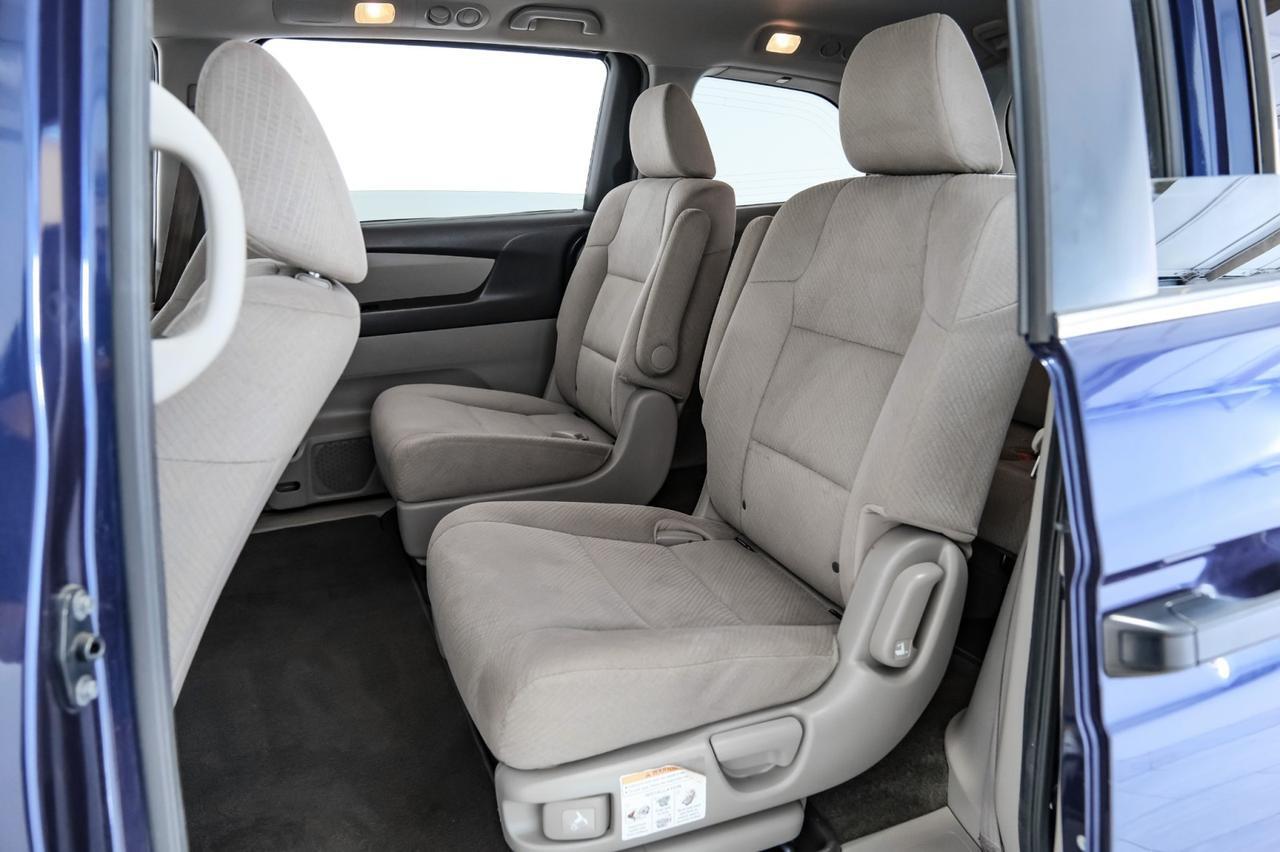 2015 Honda Odyssey LX THIRD ROW SEAT REAR CAMERA BLUETOOTH CRUISE CONTROL REMOTE KEYLESS ENTRY Carrollton TX
