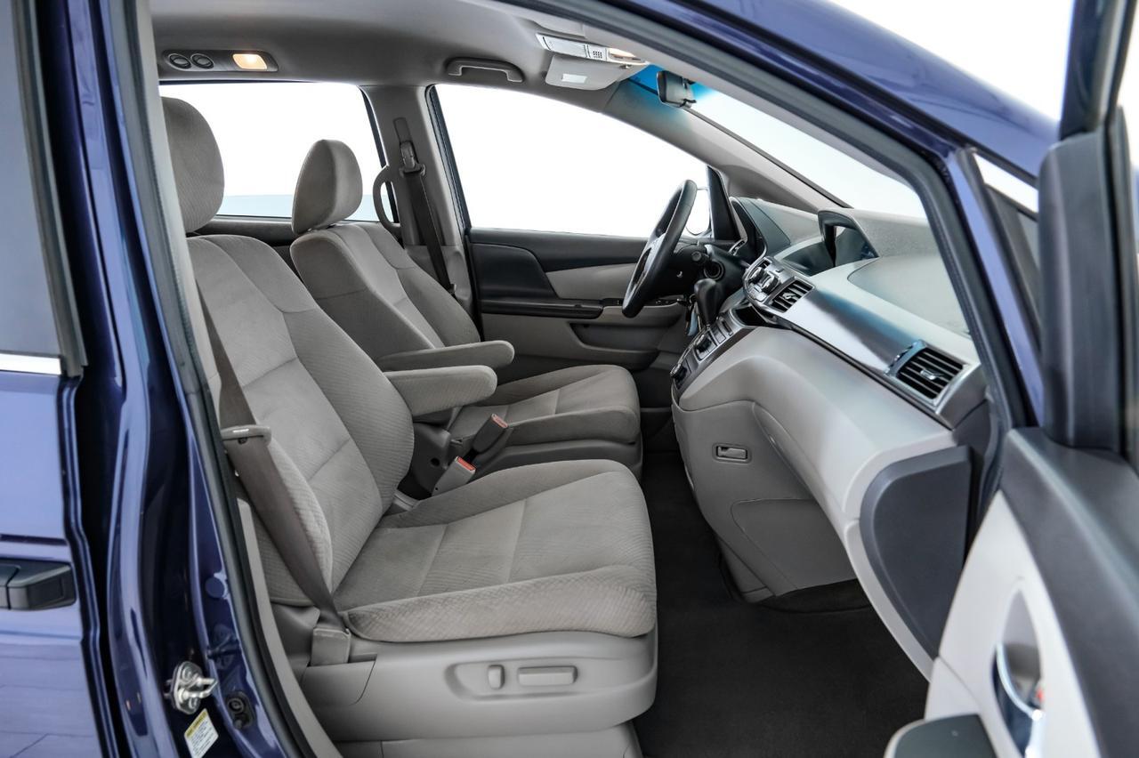 2015 Honda Odyssey LX THIRD ROW SEAT REAR CAMERA BLUETOOTH CRUISE CONTROL REMOTE KEYLESS ENTRY Carrollton TX