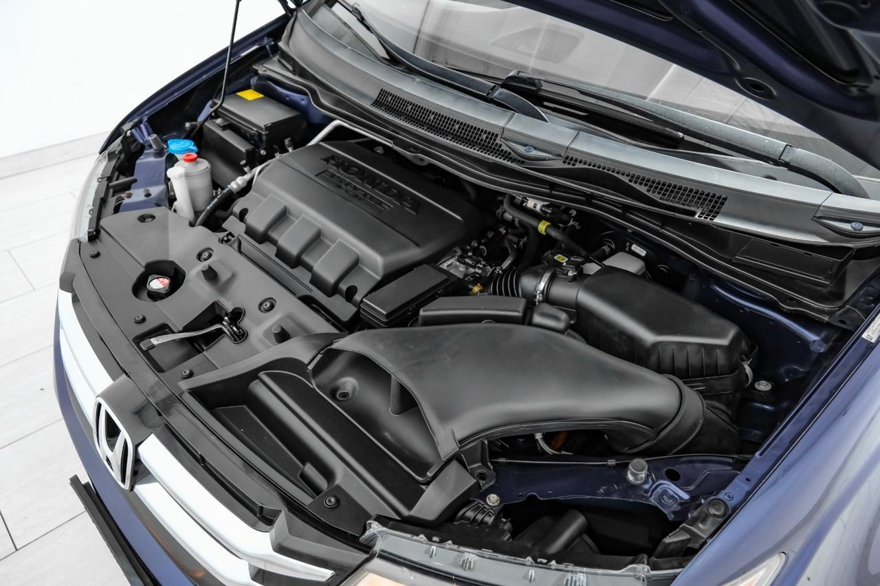 2015 Honda Odyssey LX THIRD ROW SEAT REAR CAMERA BLUETOOTH CRUISE CONTROL REMOTE KEYLESS ENTRY Carrollton TX