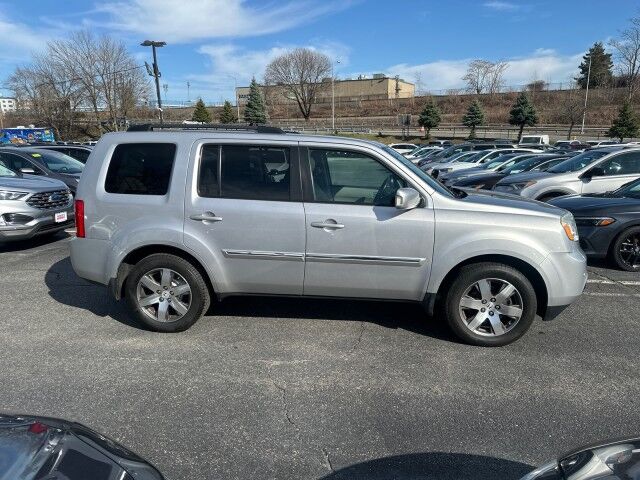 2015 Honda Pilot Touring Worcester MA
