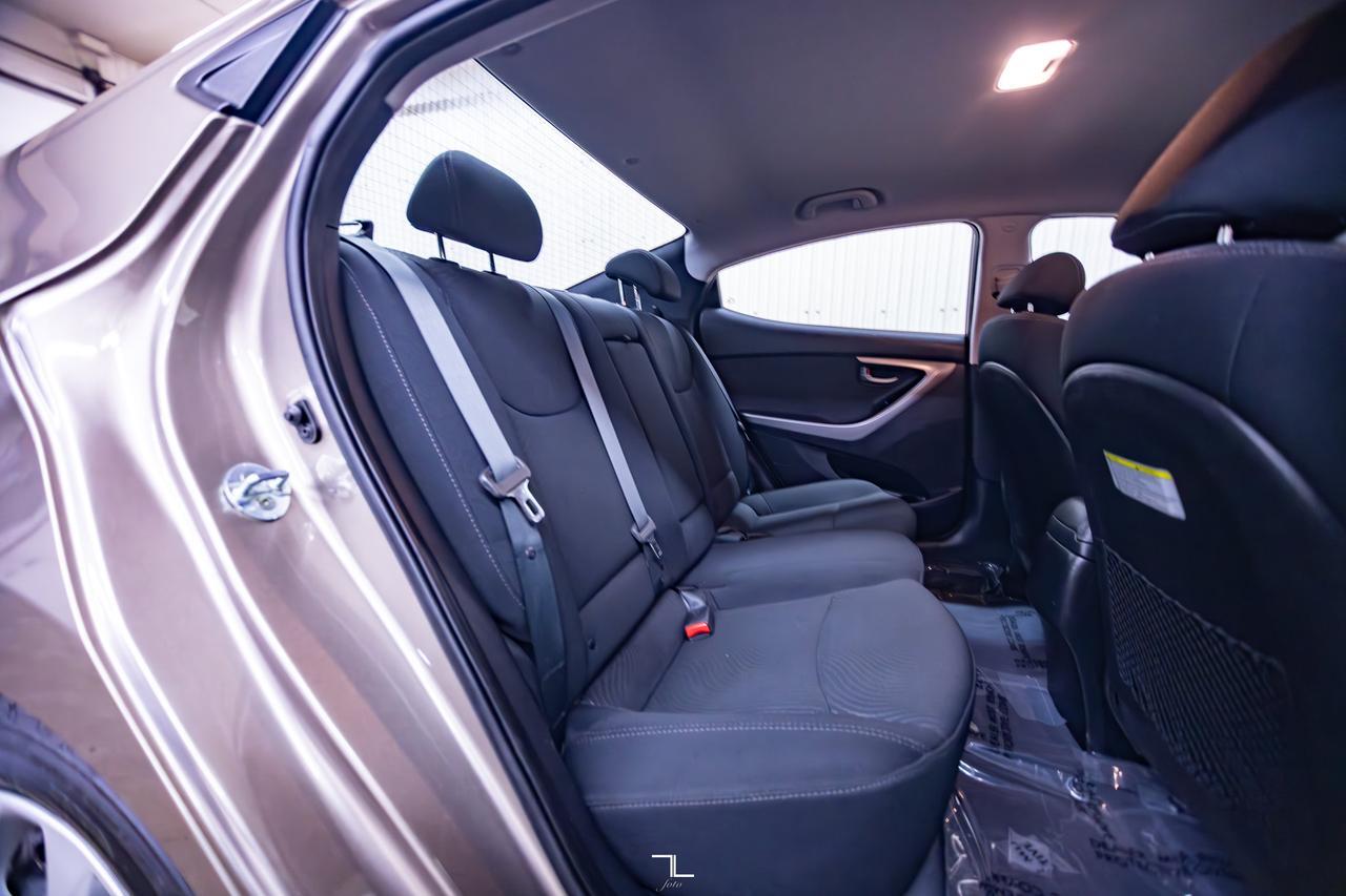 2015 Hyundai Elantra SE Manual Heated Seats Red Deer AB