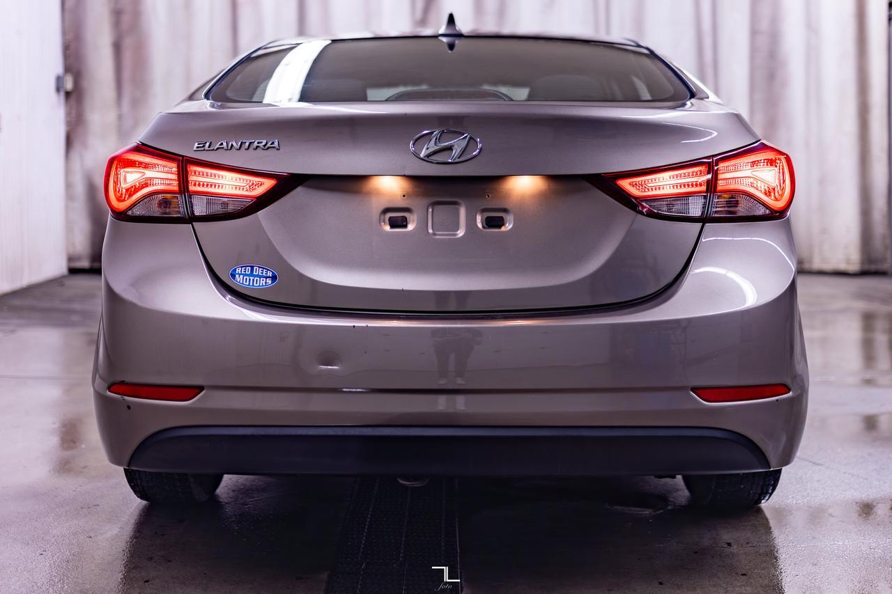 2015 Hyundai Elantra SE Manual Heated Seats Red Deer AB