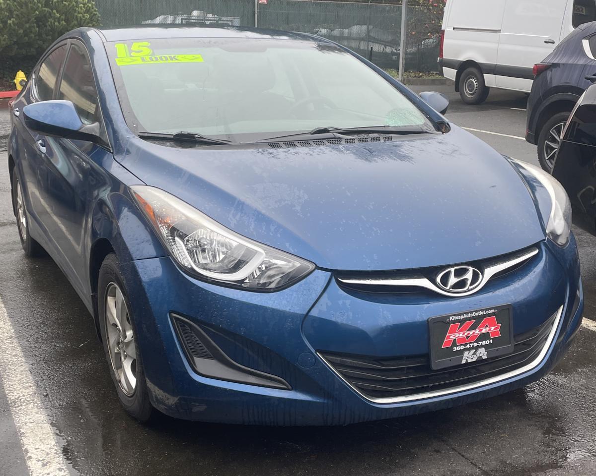 2015 Hyundai Elantra SE Sedan 4D