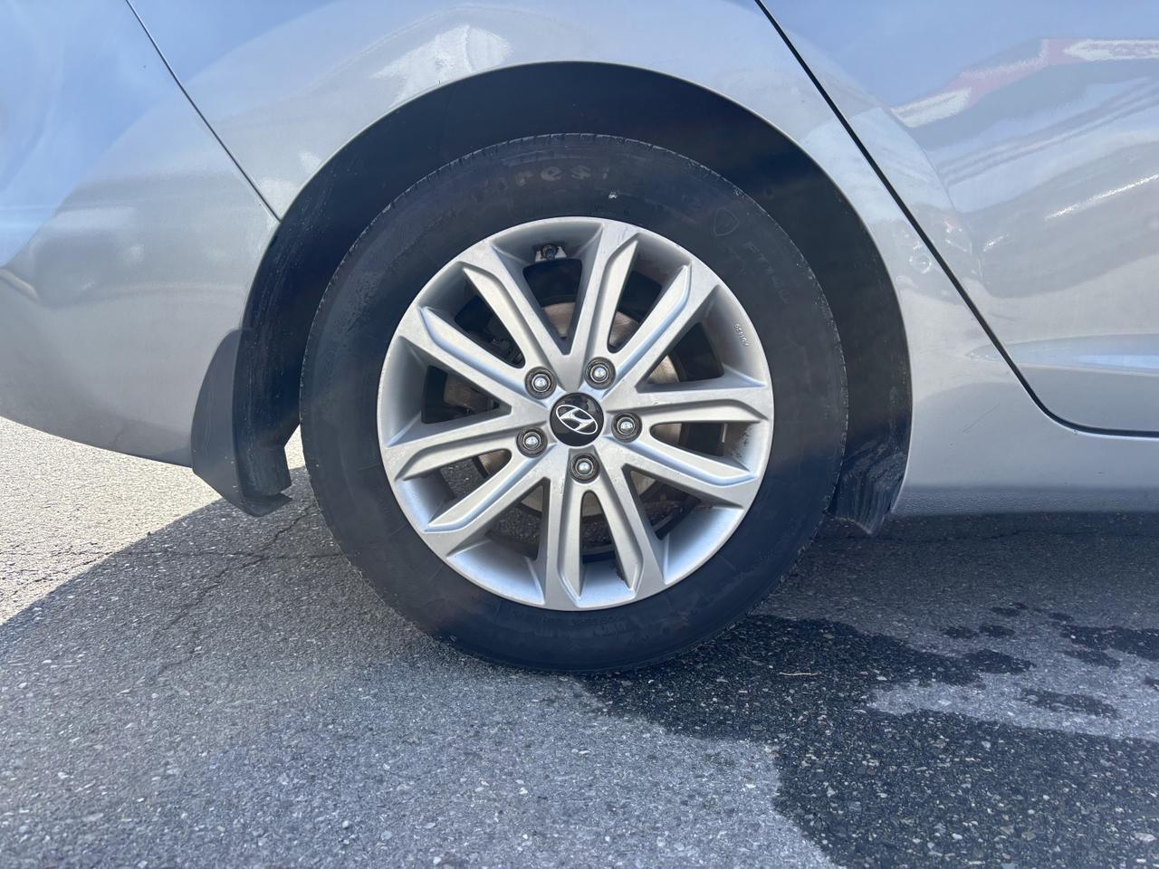 2015 Hyundai Elantra SE Sedan 4D Aurora MO