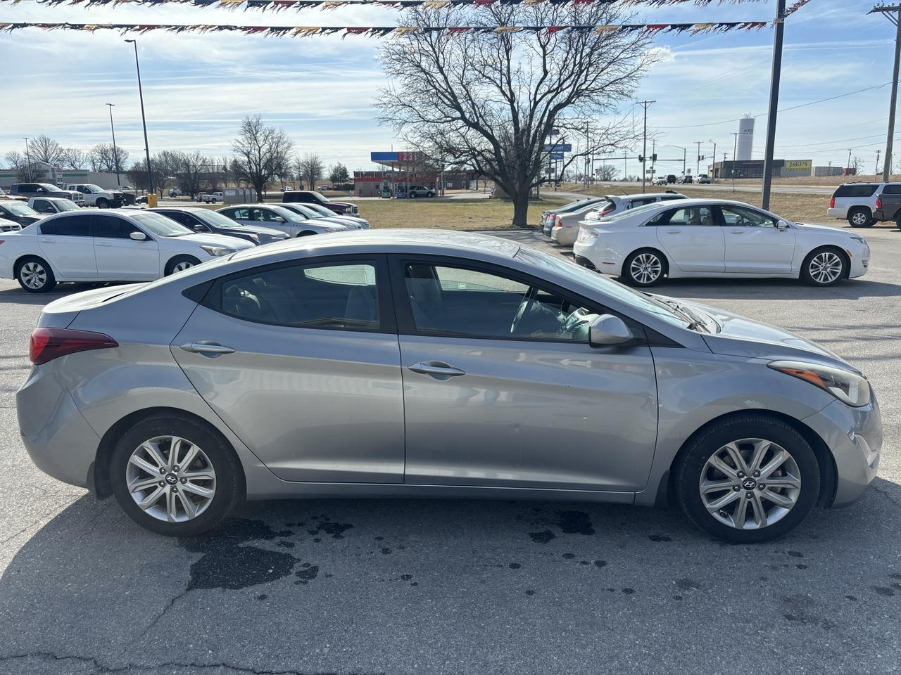 2015 Hyundai Elantra SE Sedan 4D Aurora MO