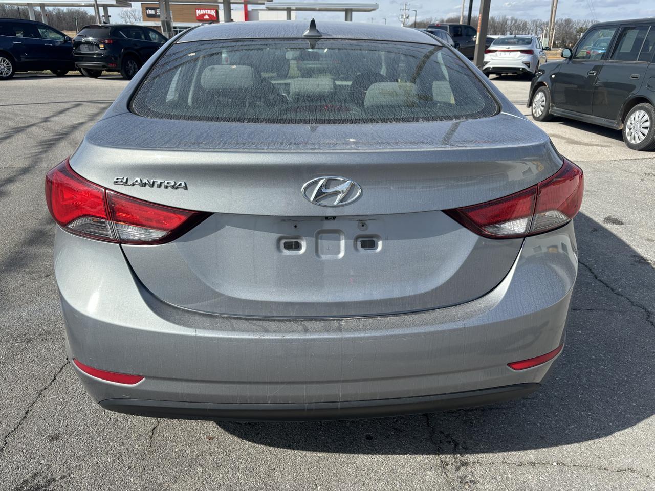 2015 Hyundai Elantra SE Sedan 4D Aurora MO