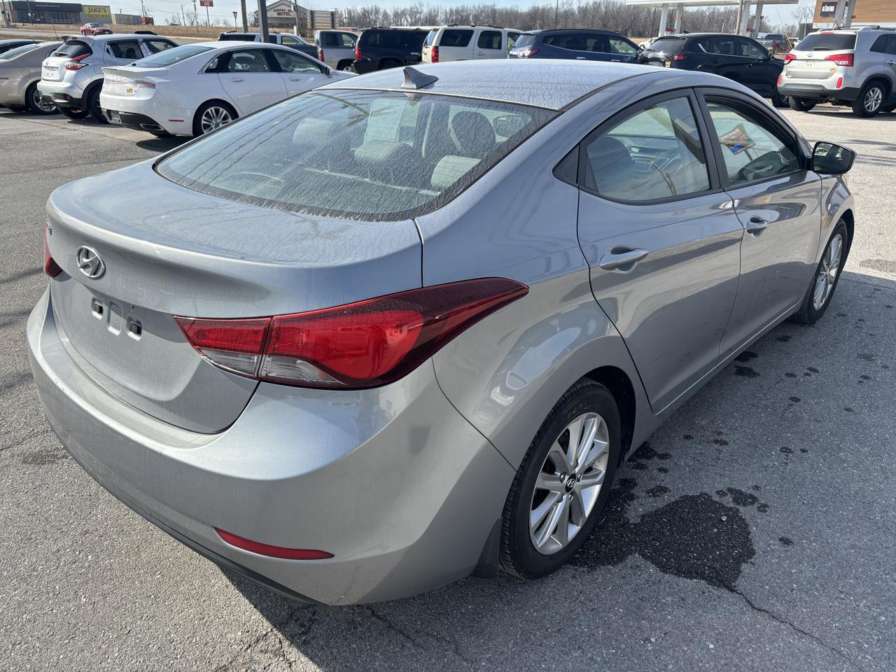 2015 Hyundai Elantra SE Sedan 4D Aurora MO