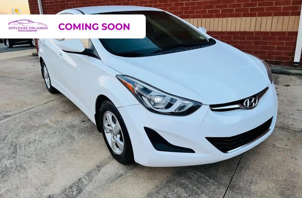 2015 Hyundai Elantra SE Sedan 4D