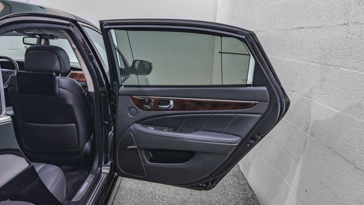 2015 Hyundai Equus Ultimate Tallmadge OH