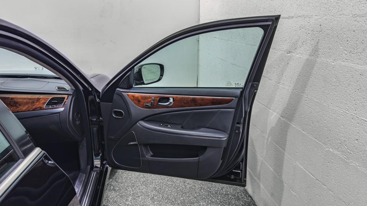 2015 Hyundai Equus Ultimate Tallmadge OH