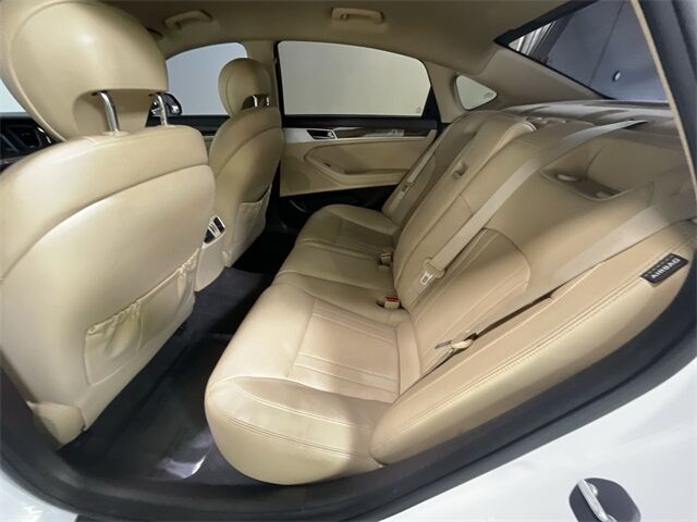 2015 Hyundai Genesis 3.8 Columbia SC