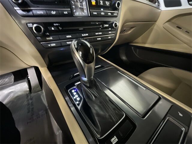 2015 Hyundai Genesis 3.8 Columbia SC