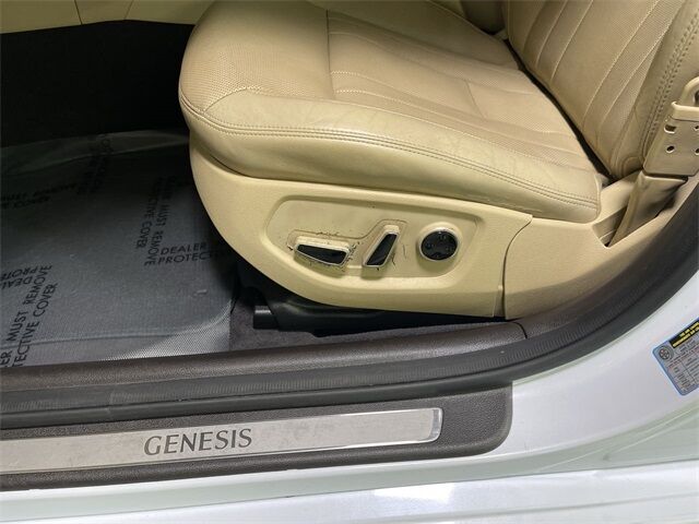 2015 Hyundai Genesis 3.8 Columbia SC