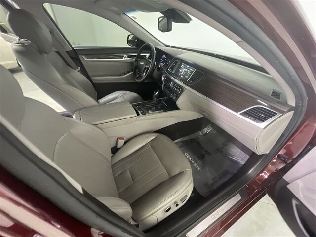 2015 Hyundai Genesis 3.8 Columbia SC