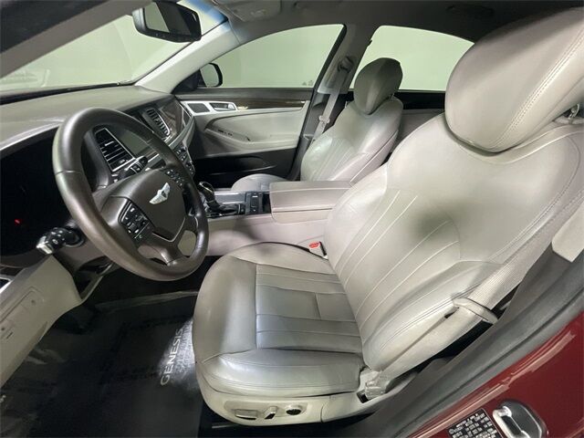 2015 Hyundai Genesis 3.8 Columbia SC