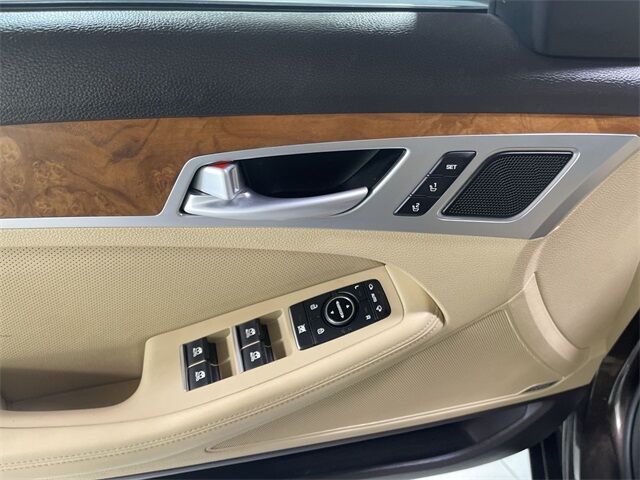 2015 Hyundai Genesis 3.8 Columbia SC
