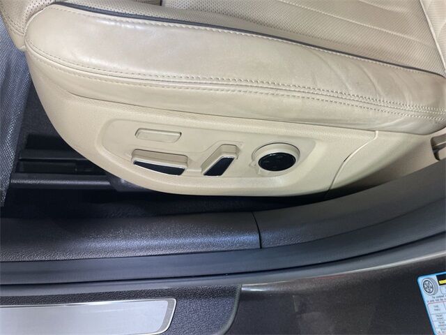 2015 Hyundai Genesis 3.8 Columbia SC