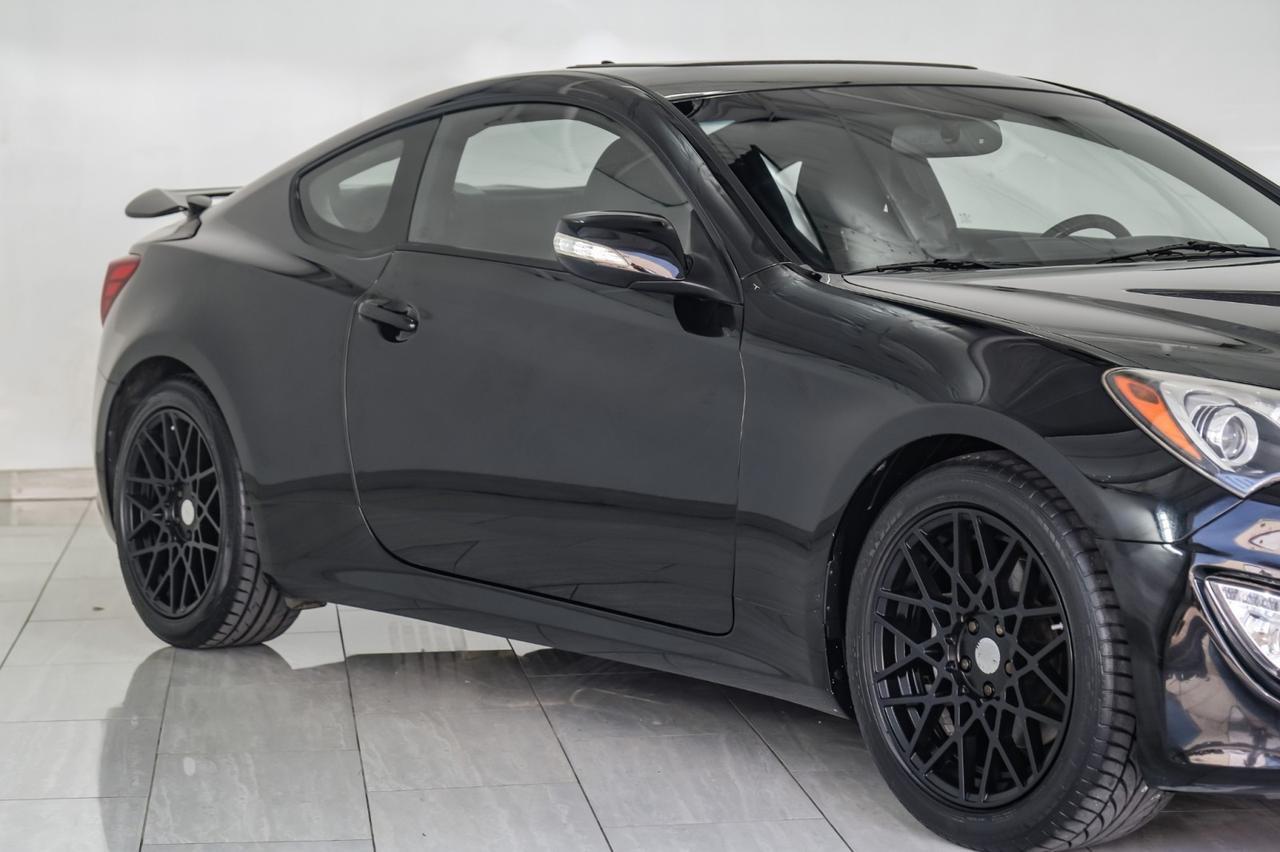 2015 Hyundai Genesis 3.8 KEYLESS START BLUETOOTH AUTOMATIC CLIMATE CONTROL CRUISE CONTROL ALLOY WHEELS Carrollton TX