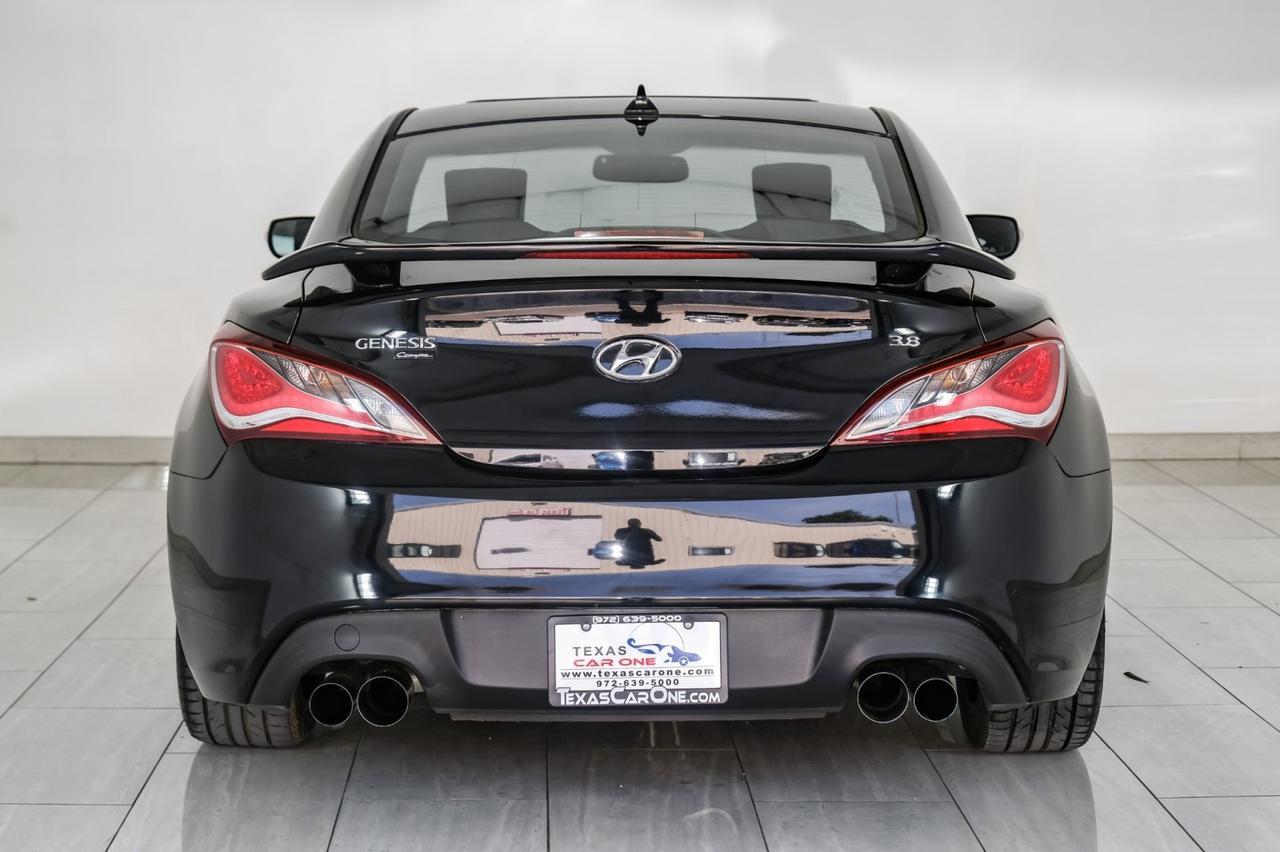 2015 Hyundai Genesis 3.8 KEYLESS START BLUETOOTH AUTOMATIC CLIMATE CONTROL CRUISE CONTROL ALLOY WHEELS Carrollton TX