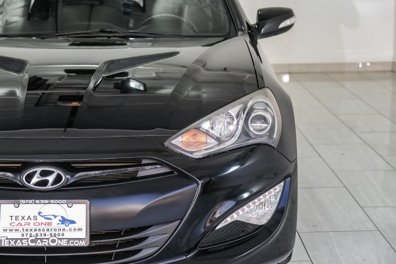 2015 Hyundai Genesis 3.8 KEYLESS START BLUETOOTH AUTOMATIC CLIMATE CONTROL CRUISE CONTROL ALLOY WHEELS Carrollton TX