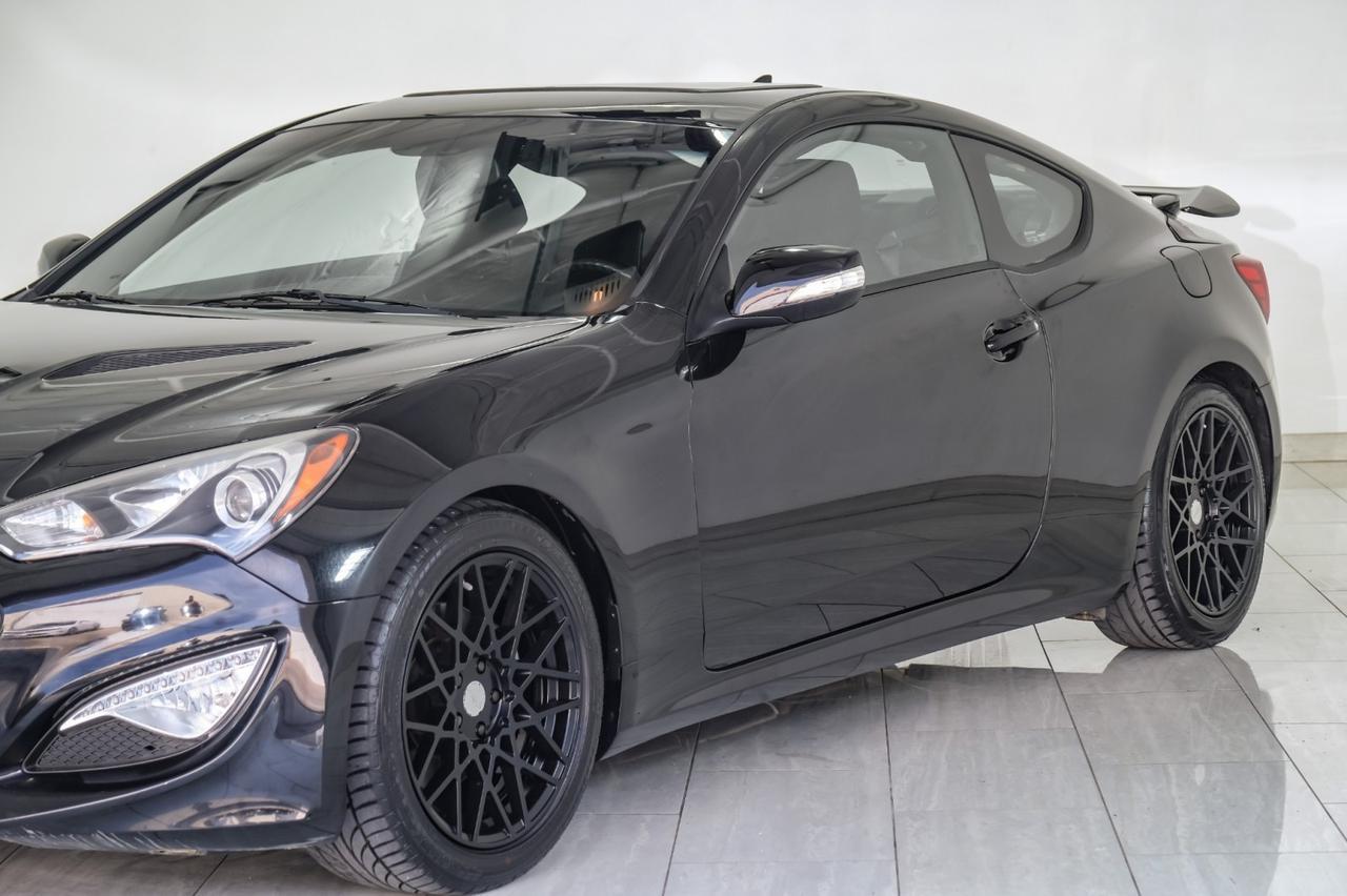 2015 Hyundai Genesis 3.8 KEYLESS START BLUETOOTH AUTOMATIC CLIMATE CONTROL CRUISE CONTROL ALLOY WHEELS Carrollton TX