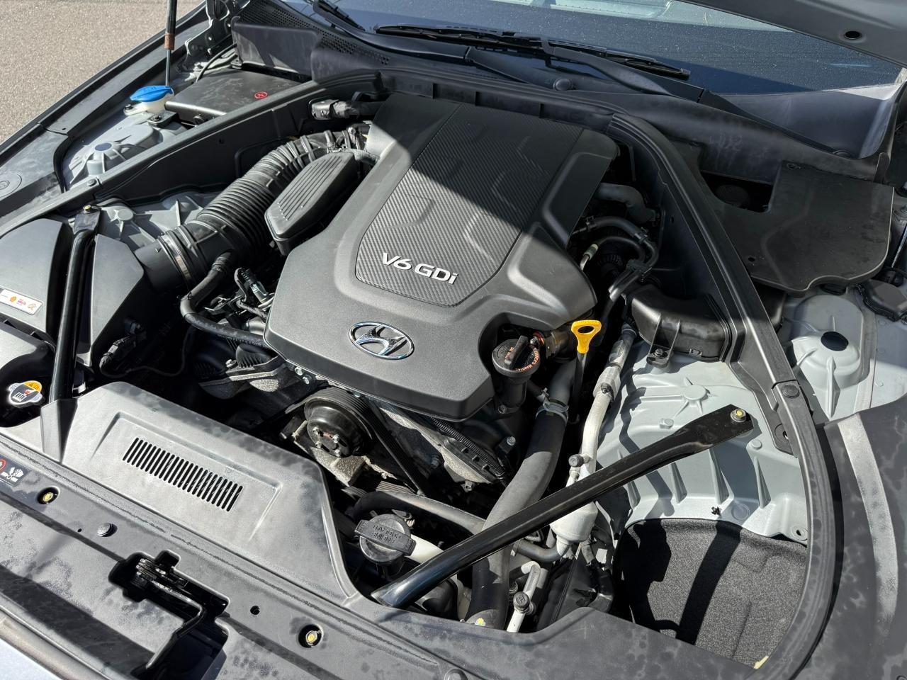 2015 Hyundai Genesis 4dr Sdn V6 3.8L RWD Jacksonville FL