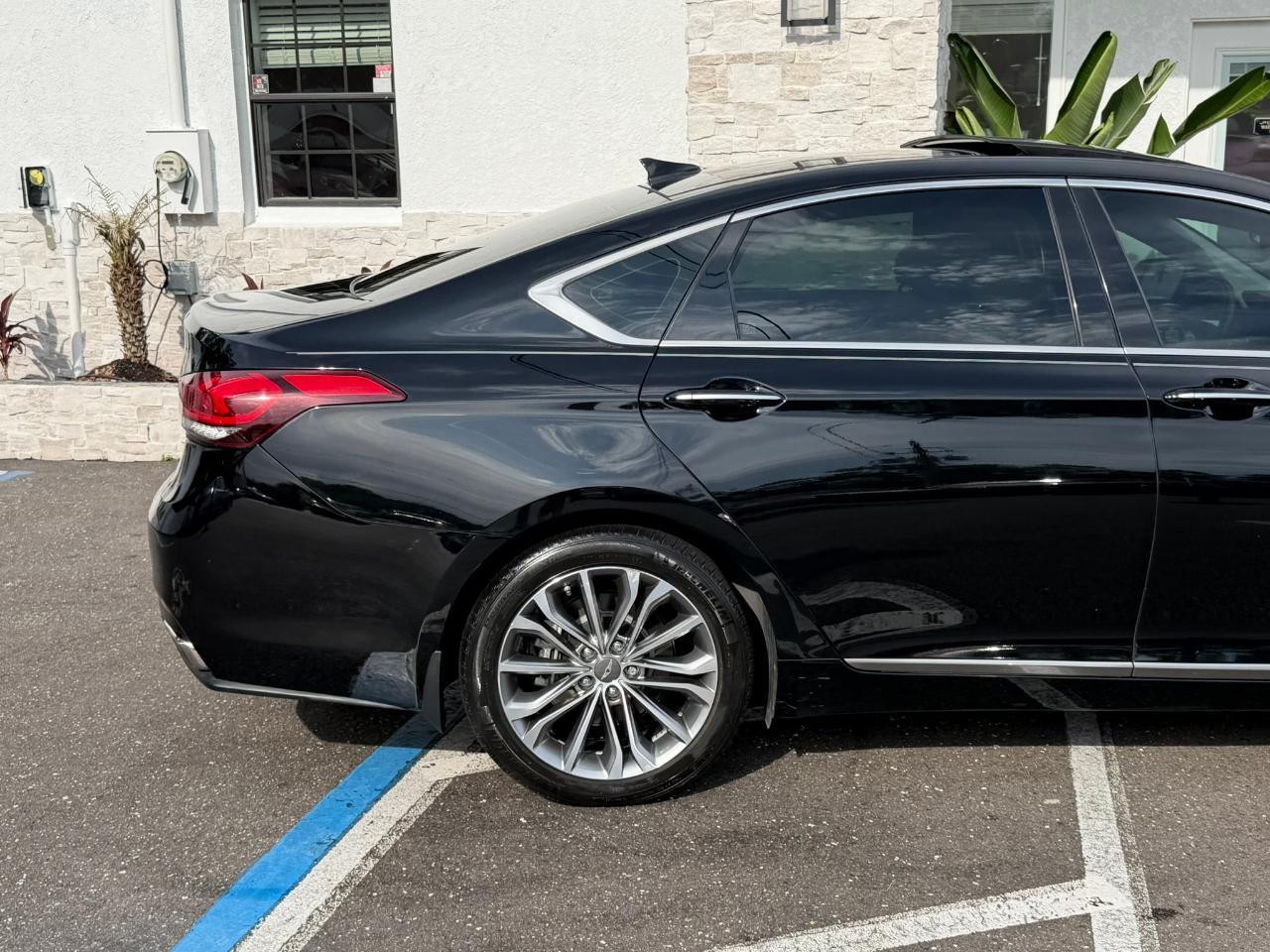 2015 Hyundai Genesis 4dr Sdn V6 3.8L RWD Jacksonville FL