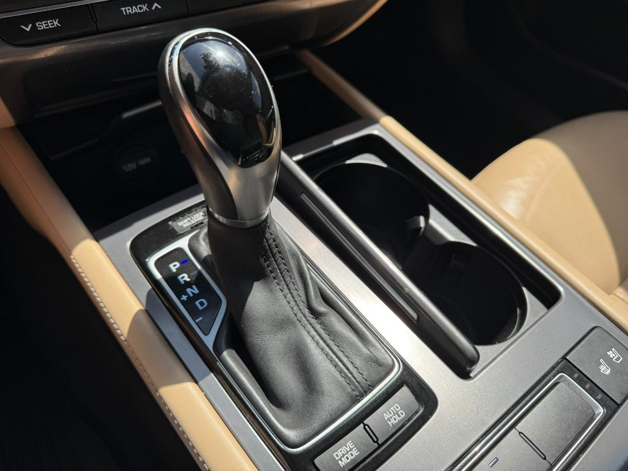 2015 Hyundai Genesis 4dr Sdn V6 3.8L RWD Jacksonville FL